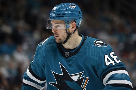 San Jose Sharks hit with another injury as No. 1 center will miss game vs. Capitals